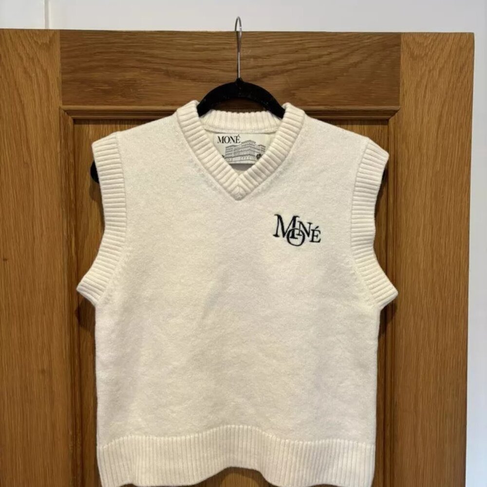 MONE Monte Carlo Cream Knitted Merino Wool Vest - Large - Fits like Med - $175